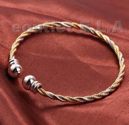 2-TONE TWISTED BABY CUFF BANGLE